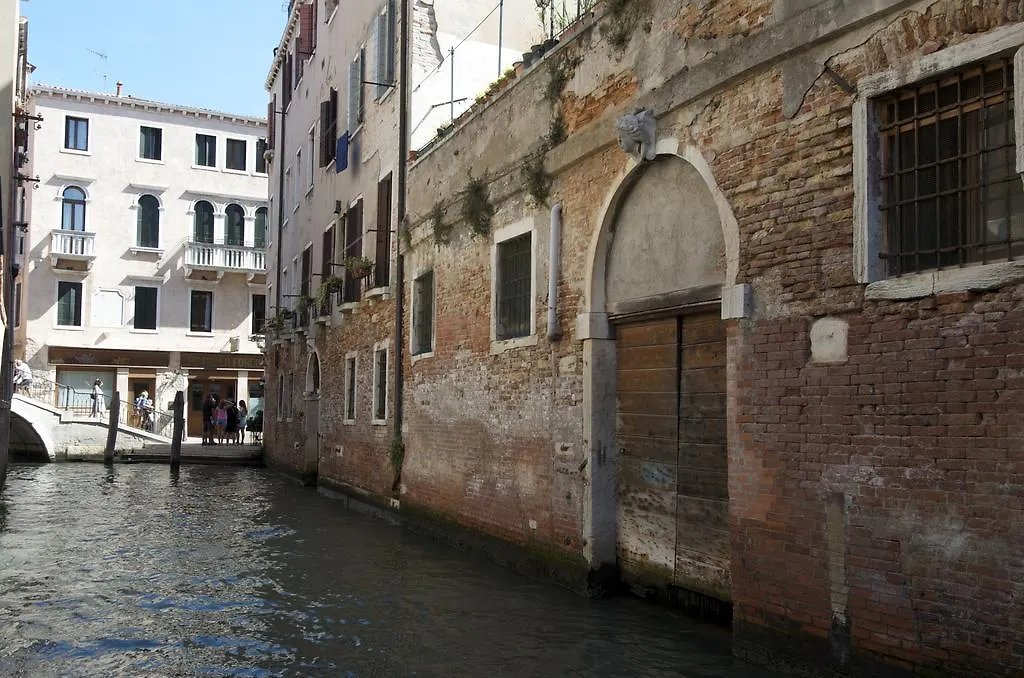 Al Portico Guest House Venedig