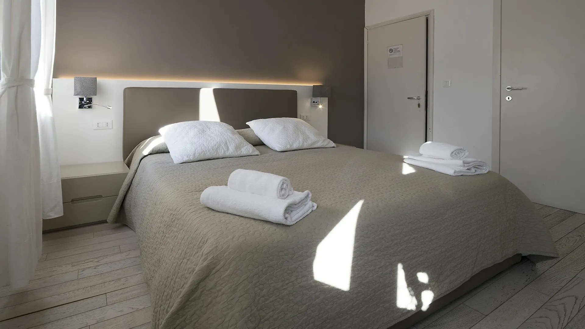 Al Portico Guest House Venedig 3*,